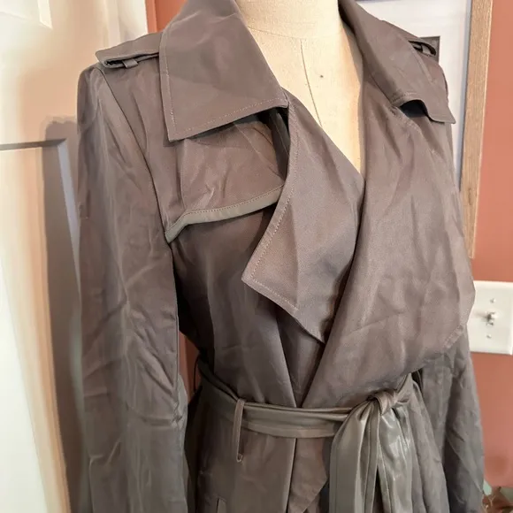 Badgley Mischka Belle | Angelina | tencel | dark gray | women’s | S | trenchcoat