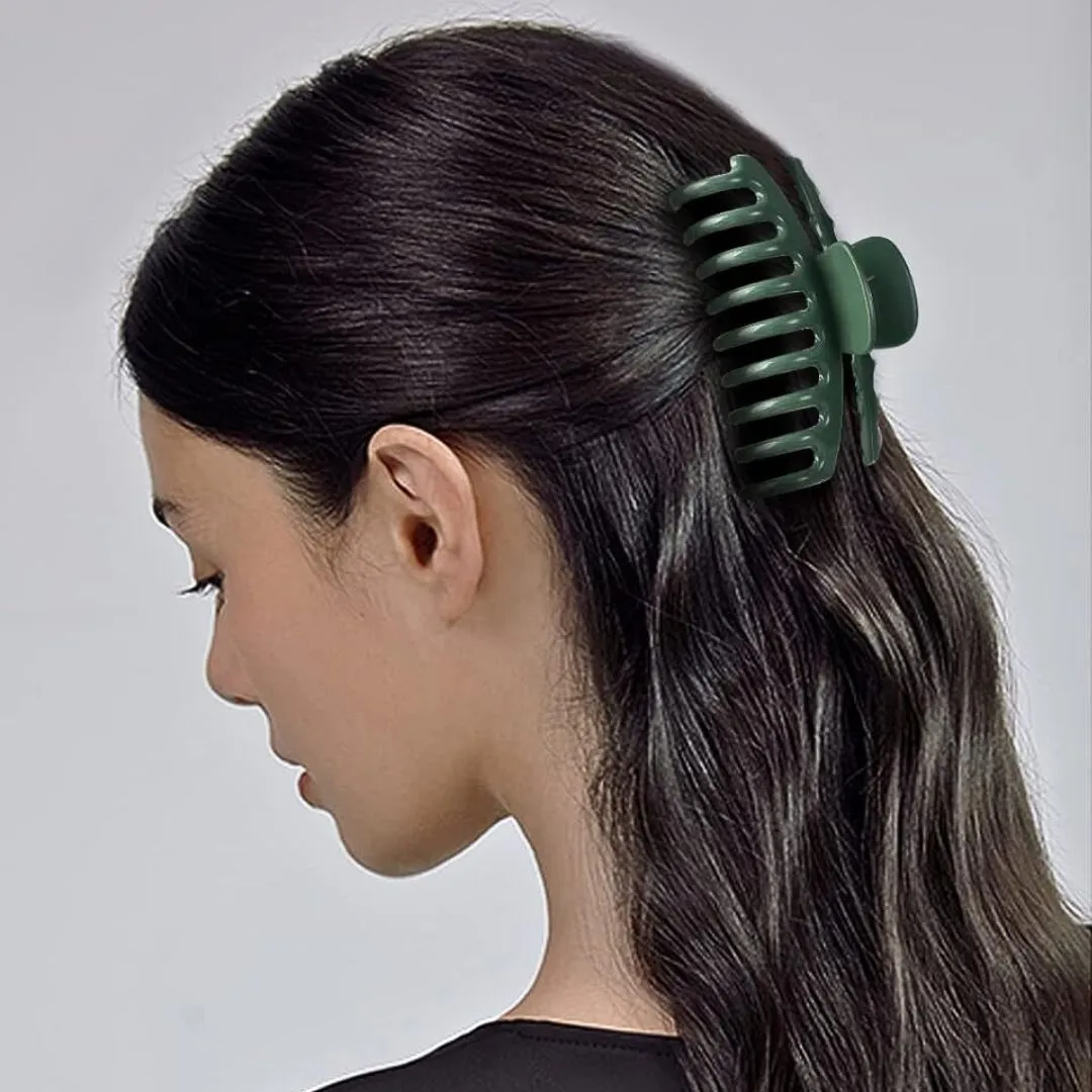 Black Hair Claw Clip
