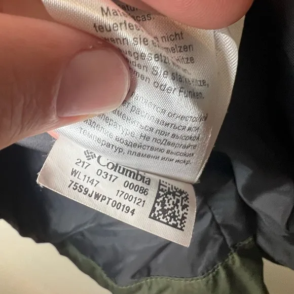 Columbia Women’s Lone Creek Jacket Medium