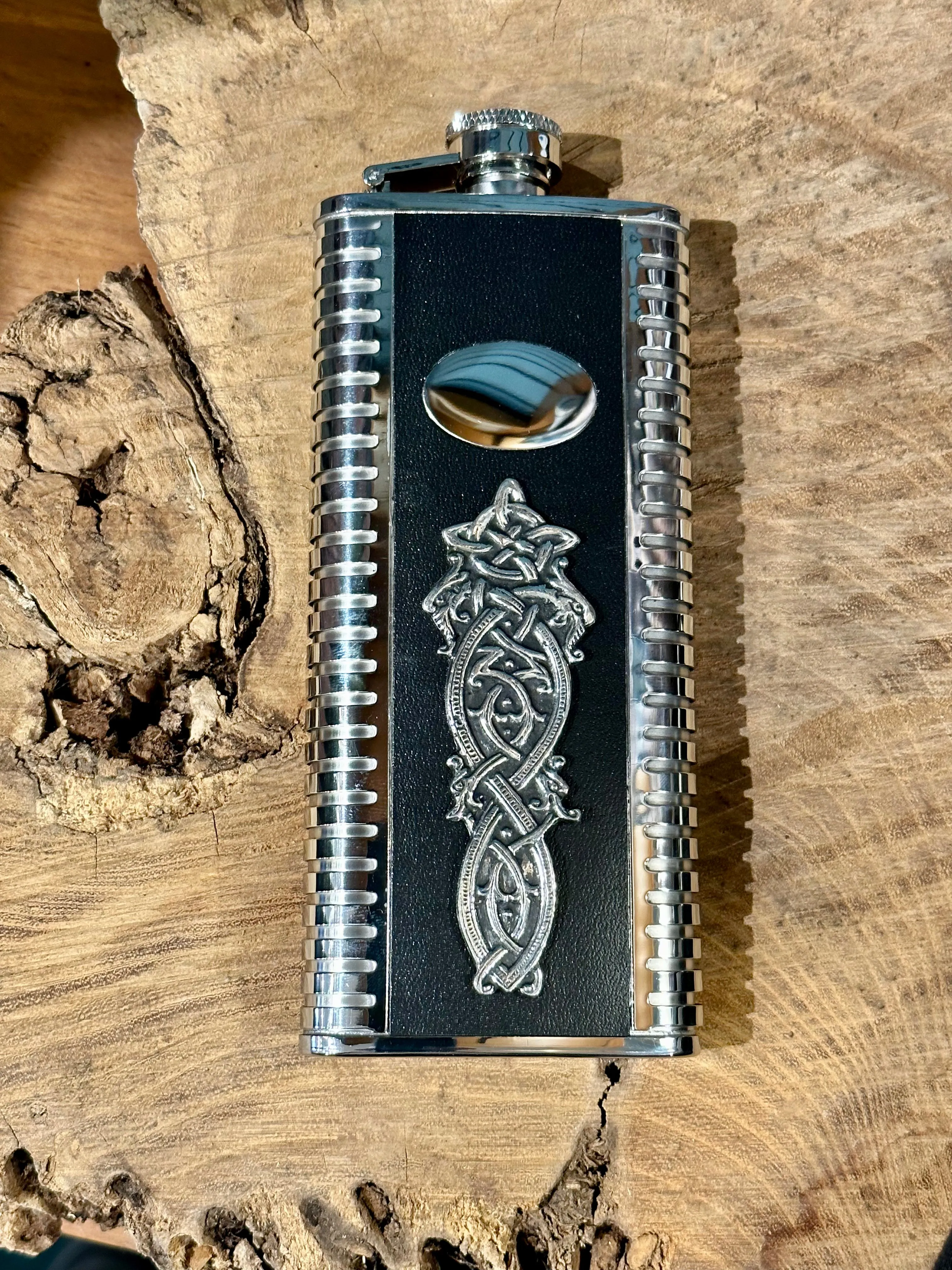 Mullingar Pewter Celtic Knot Hip Flask