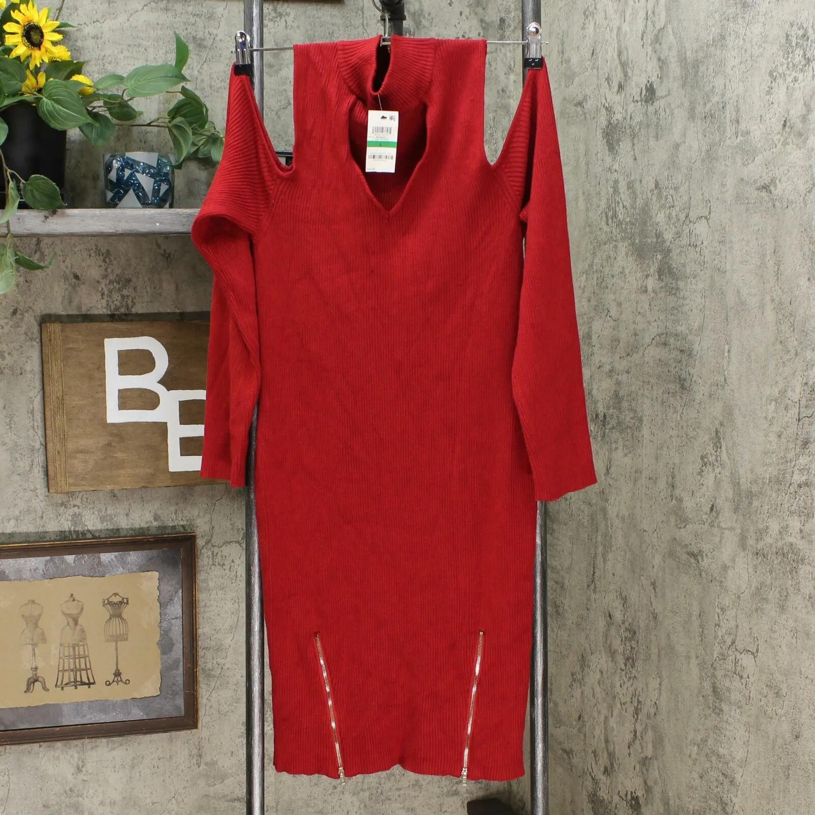 NWT Material Girl Juniors Zipper-Hem Choker Sweater Dress. MGS00007 Large