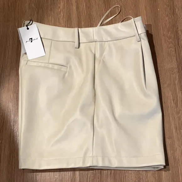 PR: SHORTS - 7 for all mankind Faux Leather Shorts
