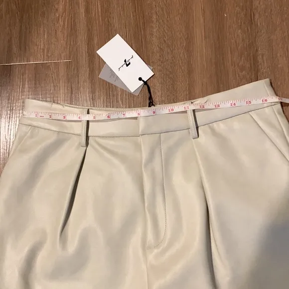 PR: SHORTS - 7 for all mankind Faux Leather Shorts