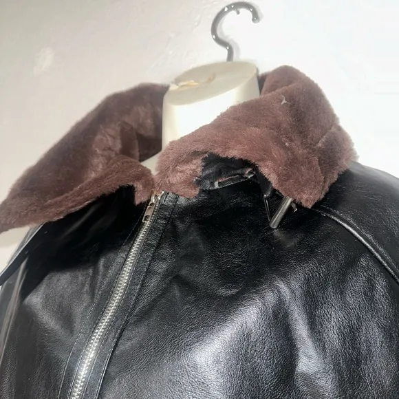 Pretty Little Thing Faux Fur &amp; Leather Cropped Jacket Size 12 NWT