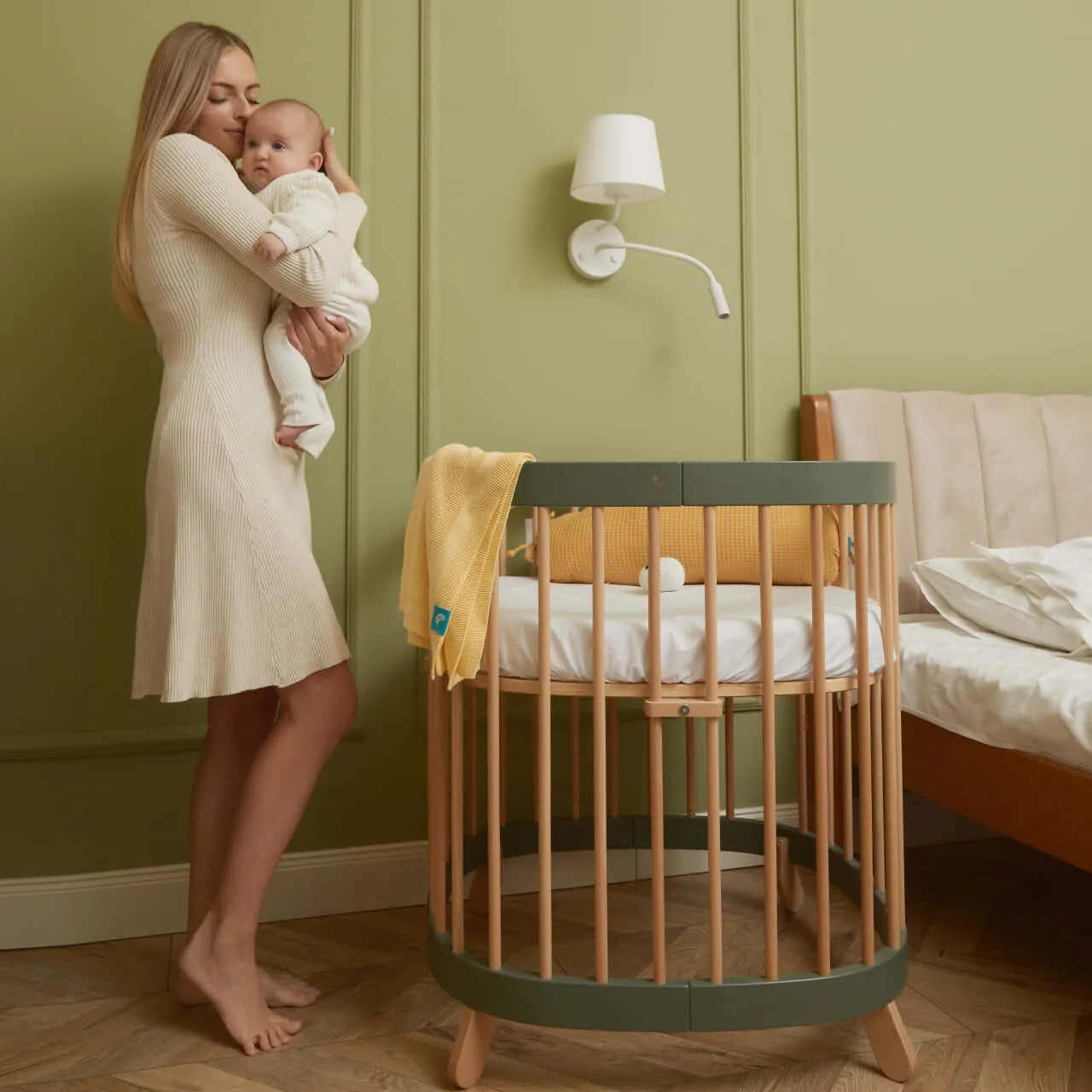 Tweeto 7 in 1 Baby Cot Forest Lights Multifunctional