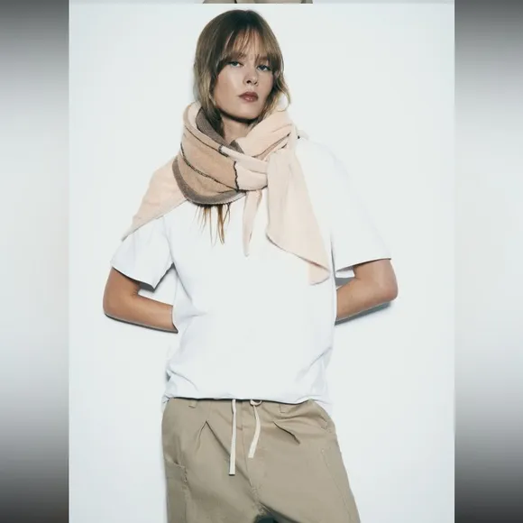 Zara knit cape, triangular multifunctional 2024 neutrals