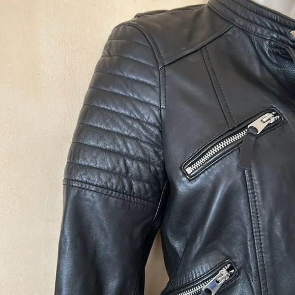 Zara trafaluc leather moto crop jacket size XS